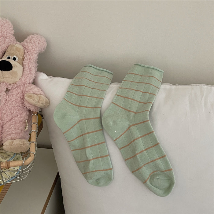 Wholesale Curled edge fine stripe mid tube socks, soft socks, stacked socks