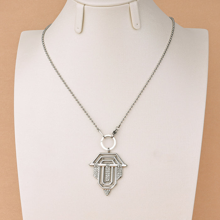 Wholesale Türkiye zircon inlaid shield love pendant fashionable and versatile design star collar chain jewelry