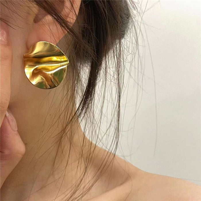 Wholesale Earless hole retro cool style geometric irregular ear clip gold design sense metal ear clip