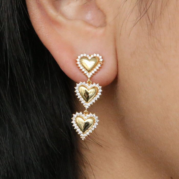 Wholesale  18K Brass Love Heart Shape Peach Heart Tassel Earrings Simple Earrings