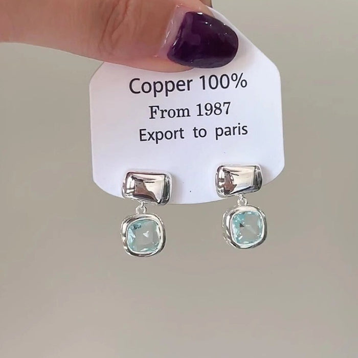 Wholesale Square geometric imitation crystal earrings, niche, exquisite, light luxury, high-end, versatile earrings
