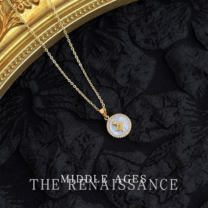 Wholesale Shell necklace, butterfly collarbone chain, vintage high-end accessory