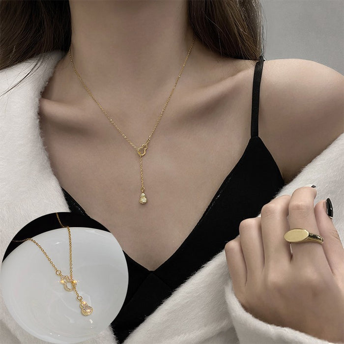 Wholesale Titanium steel non fading high-end necklace, versatile for women, niche design, light luxury temperament, collarbone chain accessories