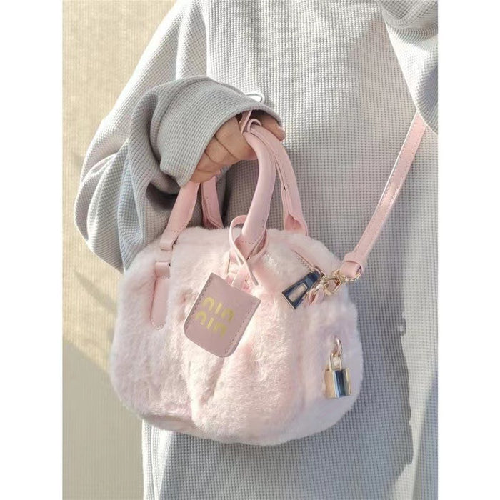 Wholesale Cute Girl Handbag Furry Bag Shoulder Messenger Bag JDC-SD-DRS009