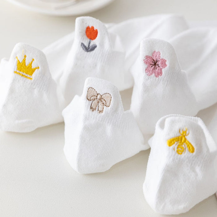 Wholesale Socks Cotton Shallow Socks Embroidered Small Flower Cartoon Short Ship Socks at the Heel