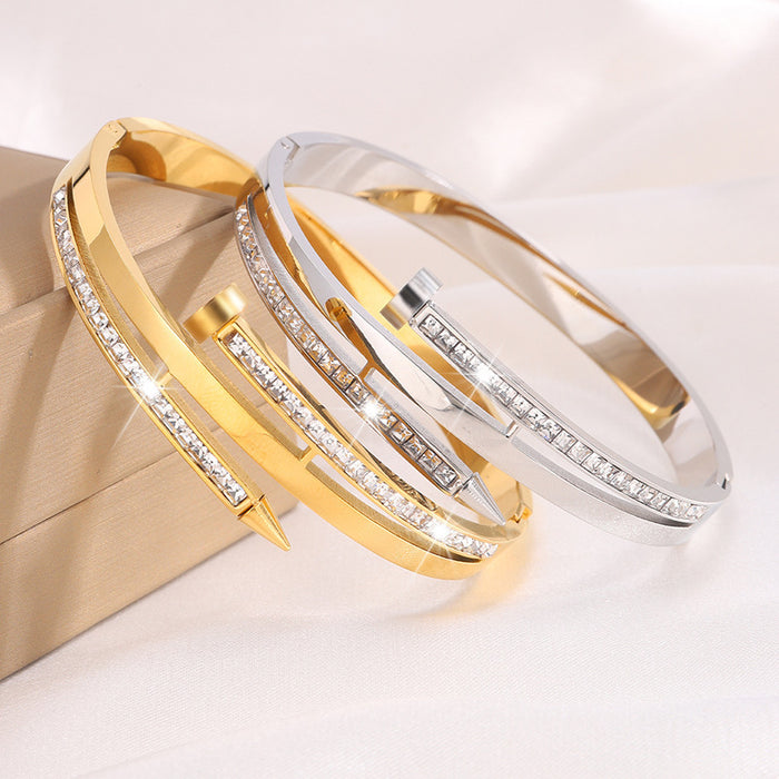 Wholesale Titanium steel nail-shaped versatile open design bracelet