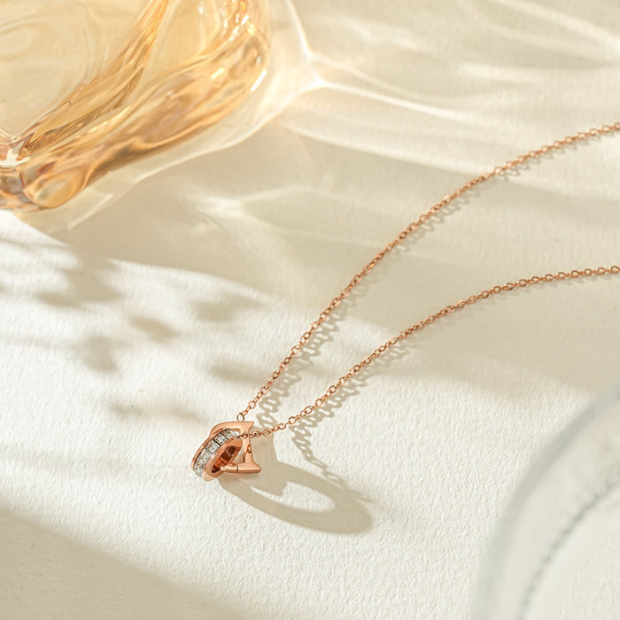 Wholesale New diamond studded D-letter necklace, light luxury, simple and fashionable, versatile titanium steel