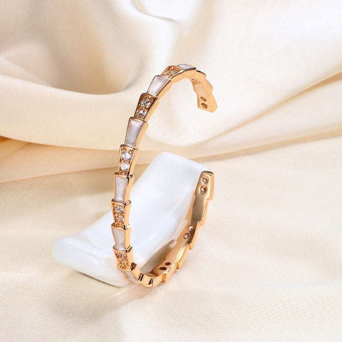 Wholesale T Family Spirit Snake Bracelet Micro Inlaid Light Luxury Fashion Style Open Snake Bone Bracelet