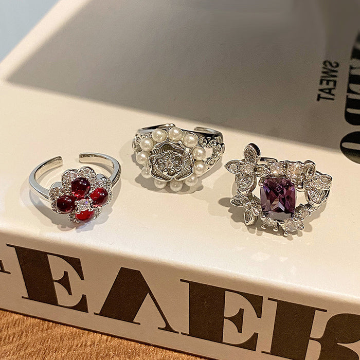 Wholesale Minimalist round bead flower ring with niche design, butterfly purple diamond layered with heart-shaped index finger ring
