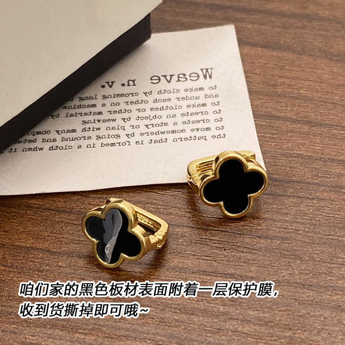 Wholesale Black Lucky Flower Small and Exquisite Stud Earrings