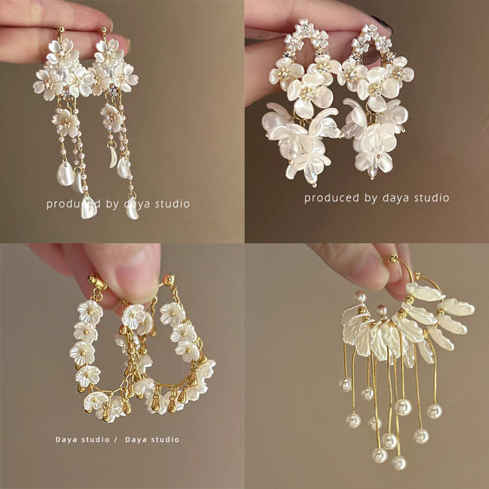Wholesale Flower tassel earrings with retro temperament, high-end feel, niche design, earrings