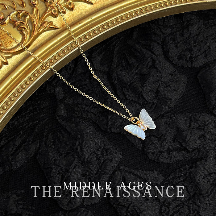 Wholesale Shell necklace, butterfly collarbone chain, vintage high-end accessory