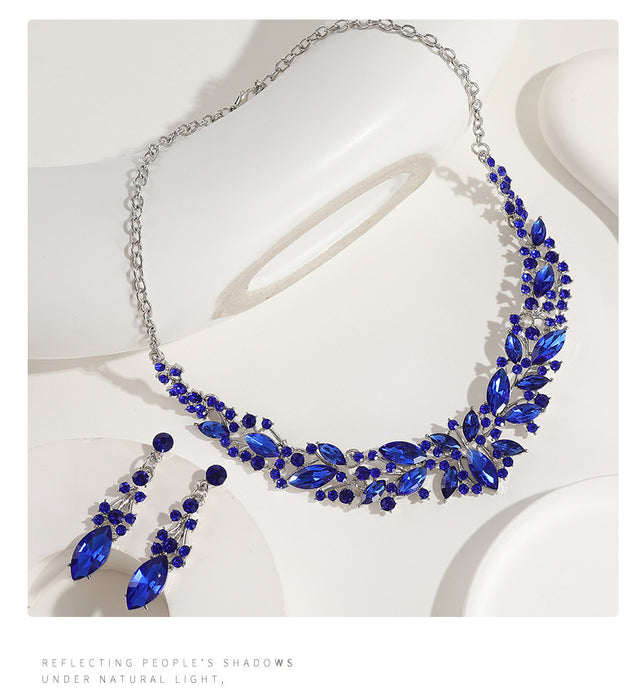 Wholesale Fashion Crystal Necklace Earrings Jewelry Set Dress Fashion Versatile Accessories