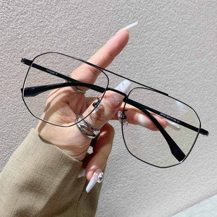 Wholesale Pure titanium wire glasses for myopia can be paired with super high power frame flat lenses