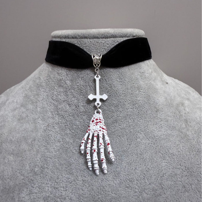 Wholesale Original Earrings Skeleton Hand Party Earrings