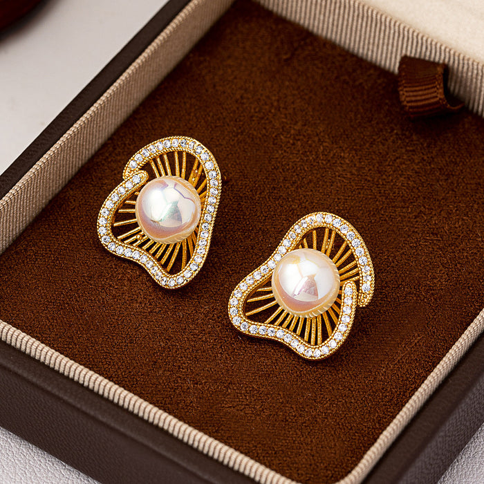Wholesale Snowflake Pearl Earrings for Women