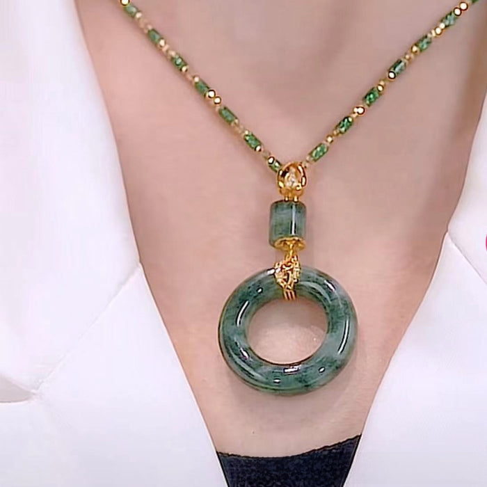 Wholesale  Elegant Pearl Pendant Necklace Women's Jewelry Accessory