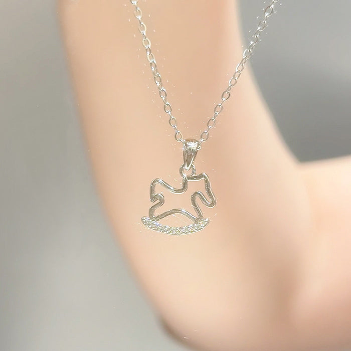 Wholesale New high-end necklace pendant made of titanium steel that does not fade collarbone chain