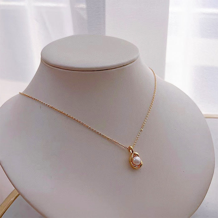 Wholesale  Freshwater Pearl Necklace Women's Small Gold Bean 14K Gold  Clavicle Chain