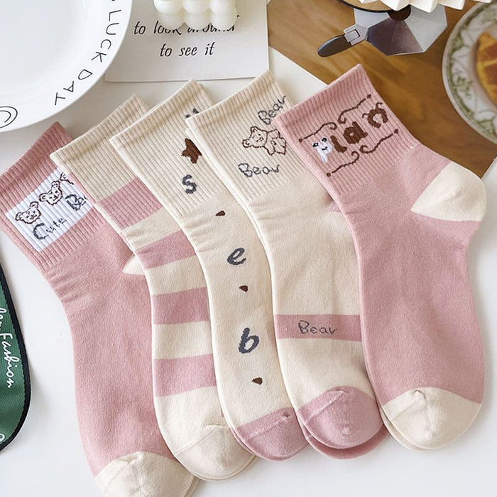Wholesale Cartoon style fresh and versatile long socks with mid length socks