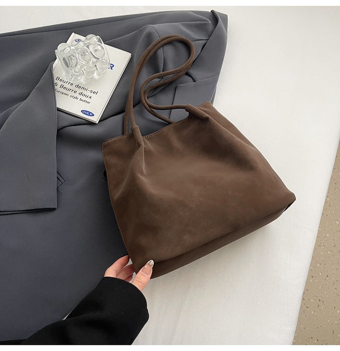 Wholesale Retro suede tote bag, fashionable large capacity armpit bag, casual commuting shoulder bag