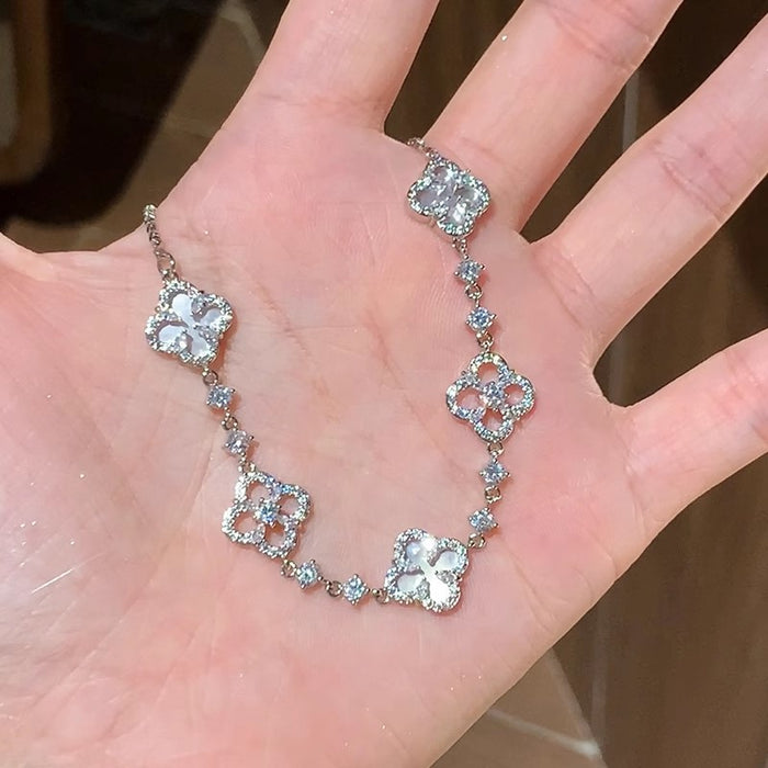 Wholesale Four-petal zircon flower adjustable bracelet