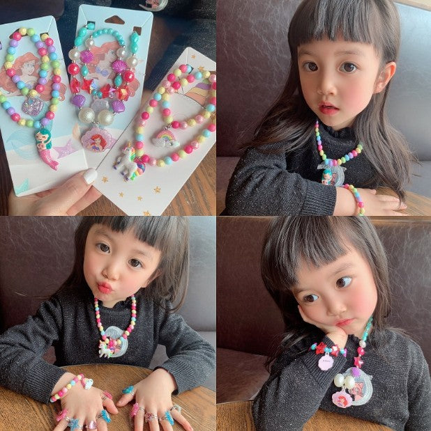 Wholesale Cartoon Princess Necklace