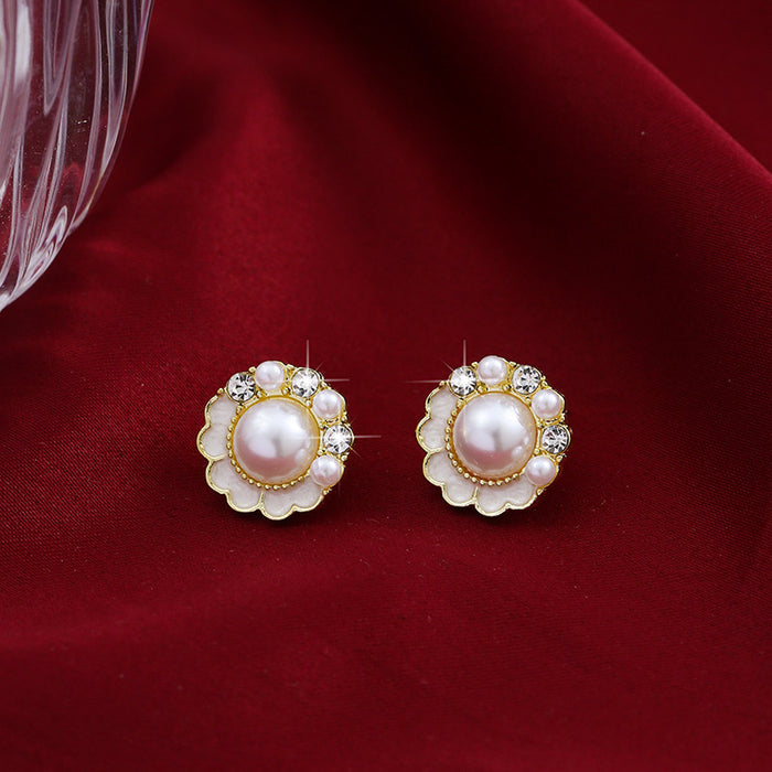 Wholesale Sparkling diamond pearl skin rope woven earrings exquisite silver needle earrings