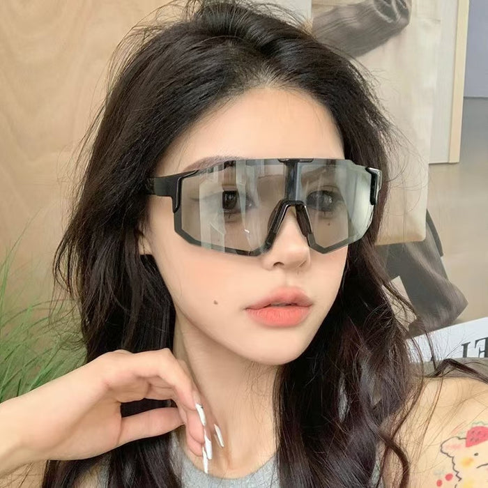 Wholesale Color changing cycling glasses polarized sunglasses night riding windproof outdoor sports sunglasses