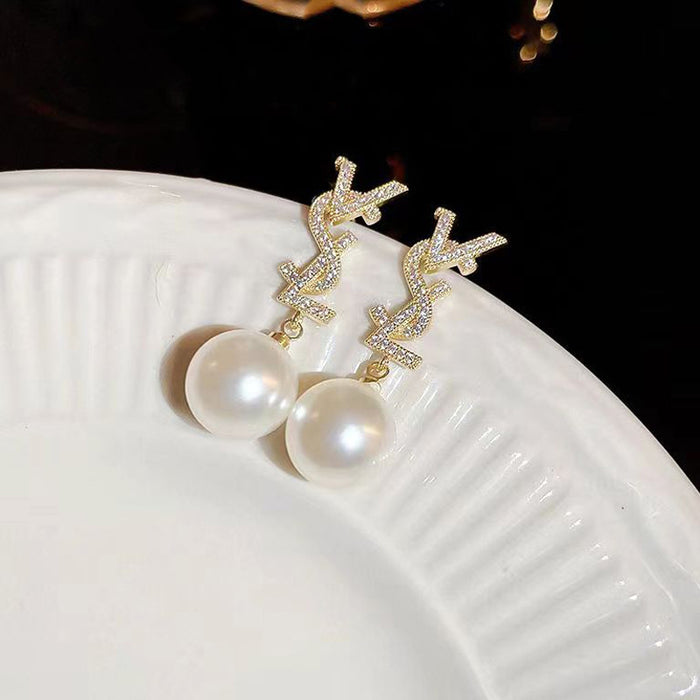 Wholesale Diamond Lettered Pearl Earrings JDC-ES-YuHang001