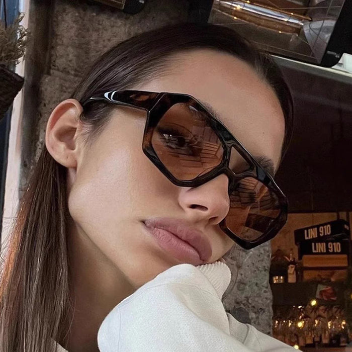 Wholesale Fashion Sunglasses Large Frame Double Beam Sunglasses Leopard Pattern Color Personalized Wearing Glasses