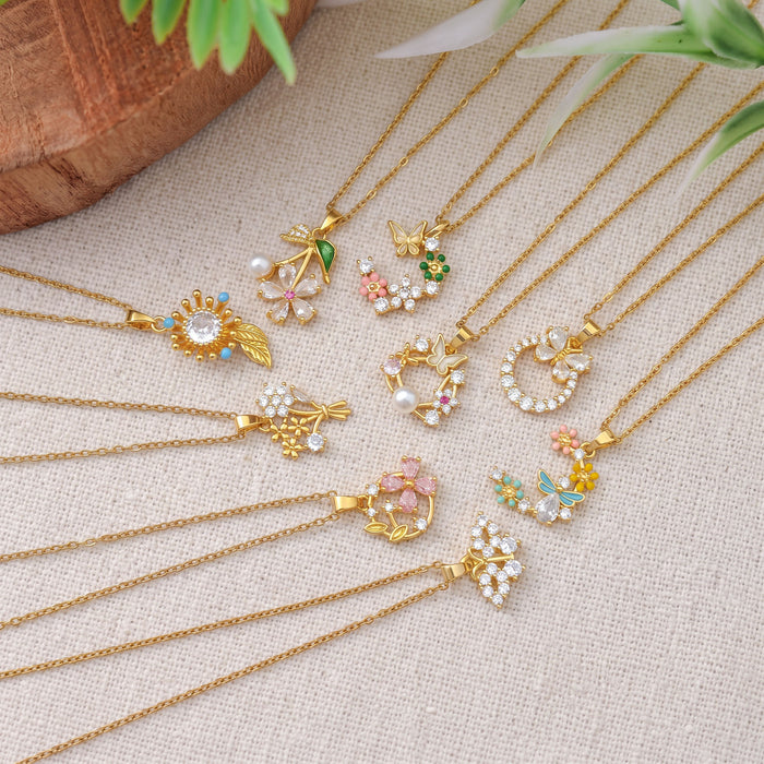 Wholesale Flower Butterfly Pendant Necklace Titanium Steel Gold Plated Jewelry Accessory
