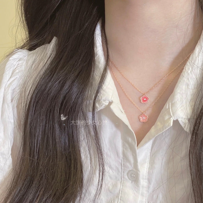Wholesale Light luxury niche high-end peach blossom necklace