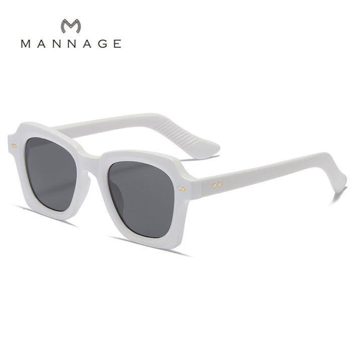 Wholesale Sunglasses PC Retro Large Frame UV Protection JDC-SG-ShengX007