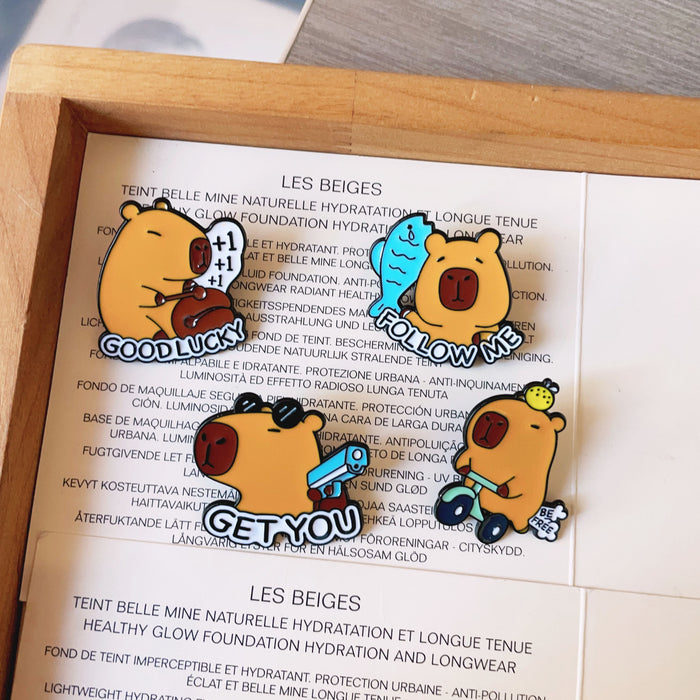 Wholesale Brooch Cute Dolphin Creative Versatile Metal Badge Bag Clothing Accessories