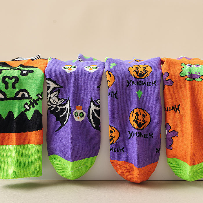 Wholesale  socks with cartoon creative mid-calf socks and cute pumpkin patterns