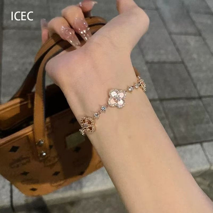 Wholesale pink small flower bracelet temperament hand jewelry