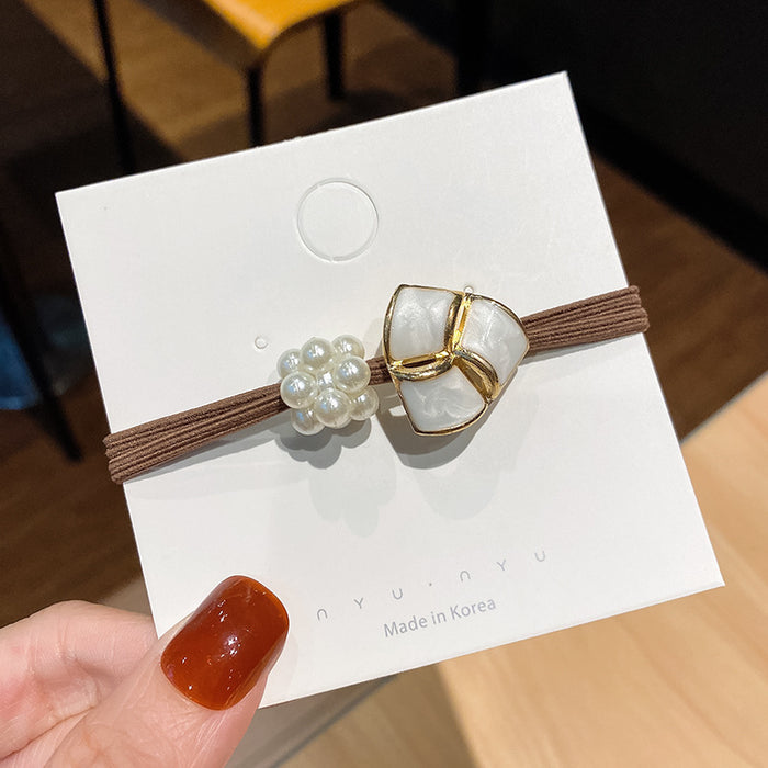 Wholesale 3 pcs Resin clover-shaped hollow crystal hair scrunchies