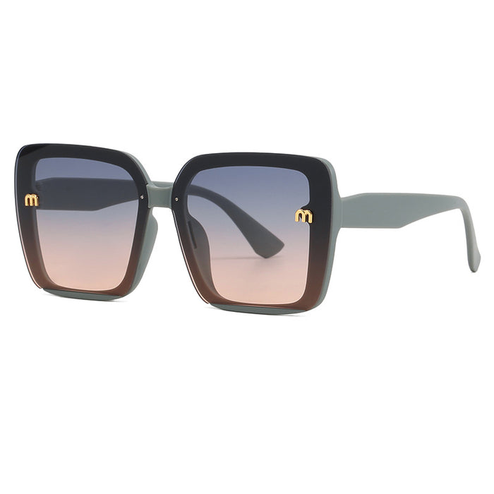 Wholesale Large frame black UV resistant sunshade sunglasses with a high-end temperament