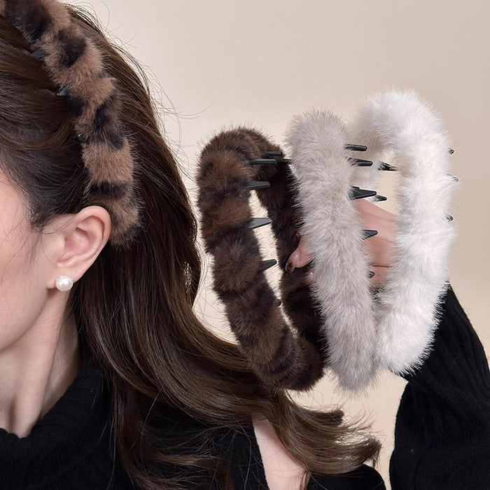Wholesale Leopard print plush headband with fluffy roots, a magical tool for washing face, pressing hair, anti slip headband, hairpin headband, and accessories