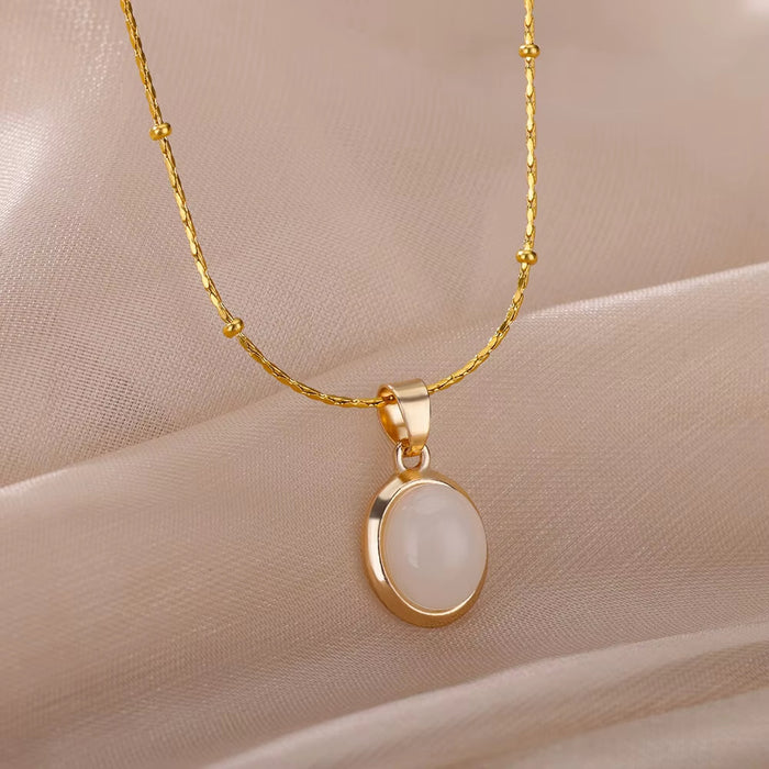Wholesale Oval Cat' s Eye Pendant Titanium Steel Necklace Niche Clavicle Chain
