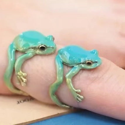 Wholesale Tree frog ring, green ring, niche design, adjustable ring opening