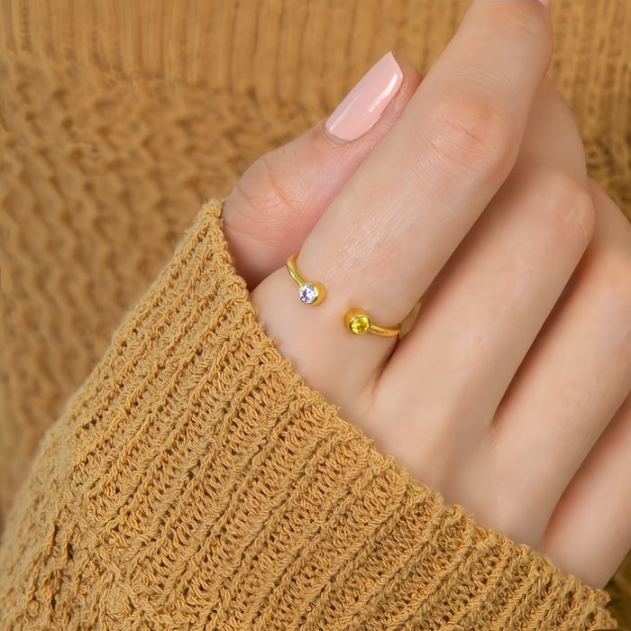 Wholesale Elegant and simple inlaid diamond copper zircon ring