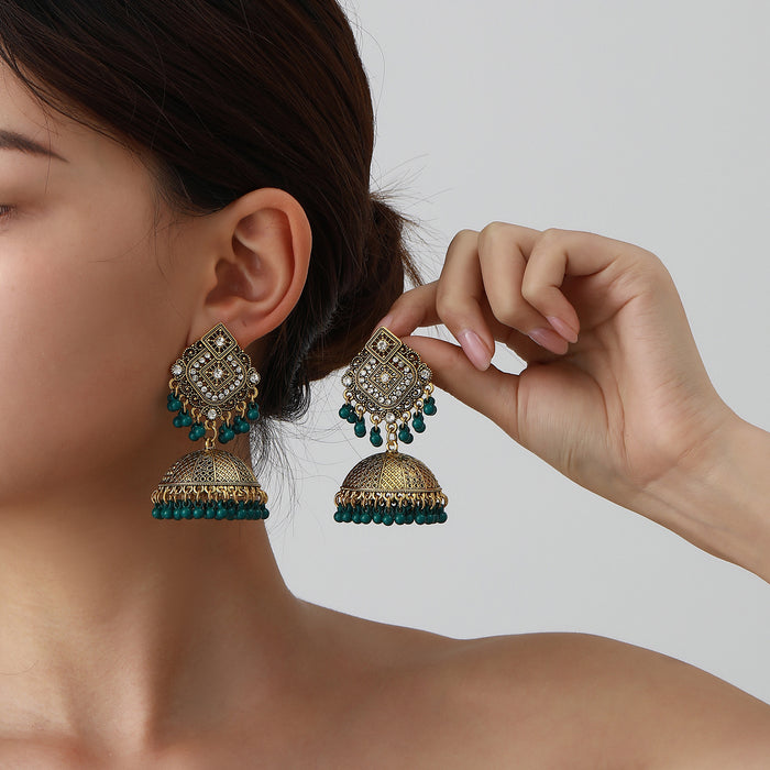 Wholesale vintage style pearl-studded rhinestone bell earrings with tassels