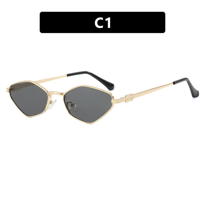 Wholesale New metal frame cat eye sunglasses, retro street photography sunglasses, sunglasses