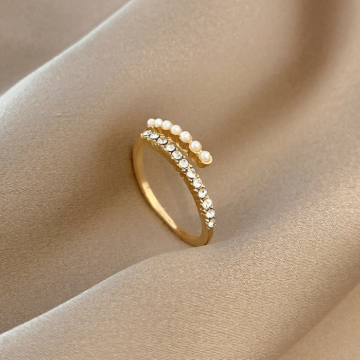 Wholesale Butterfly ring inlaid with zircon