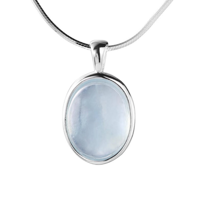 Wholesale Small niche design necklace versatile high-end oval pendant snake bone chain accessory