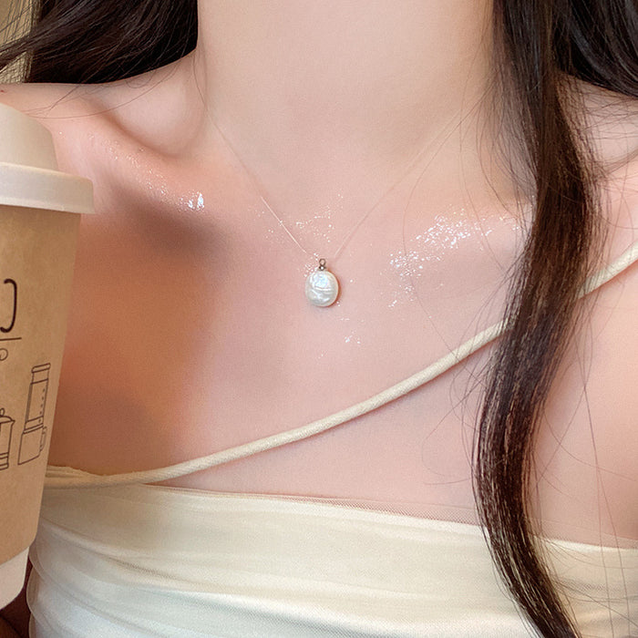 Wholesale Simple and fashionable pearl pendant necklace, light luxury, niche collarbone chain, high-end and versatile temperament