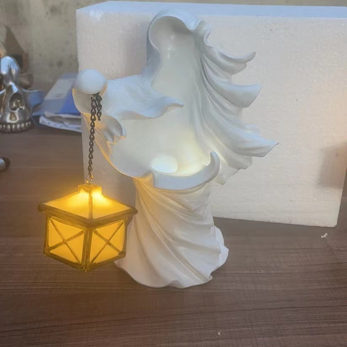 Wholesale Garden Decoration Tree Finger Crafts Fox Hedgehog Rabbit Gardening Hummingbird Drinking Water Bird Feeder Resin Ornaments