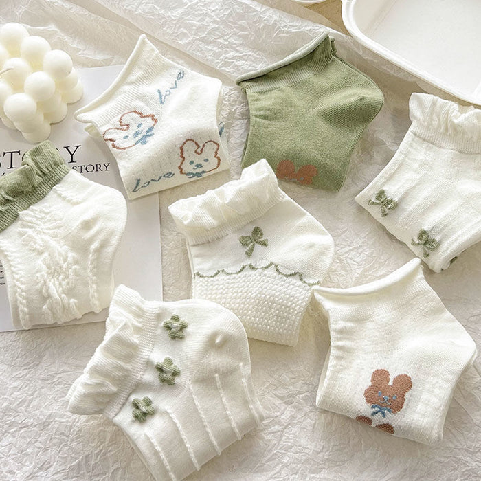 Wholesale White short tube socks, thin breathable socks, cute lace